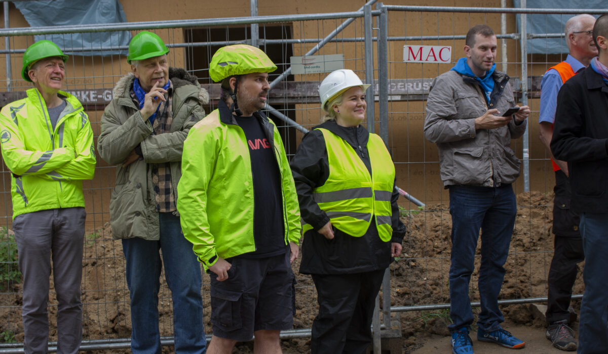 UCB Rot Buckow eG Buckower Felder Richtfest4